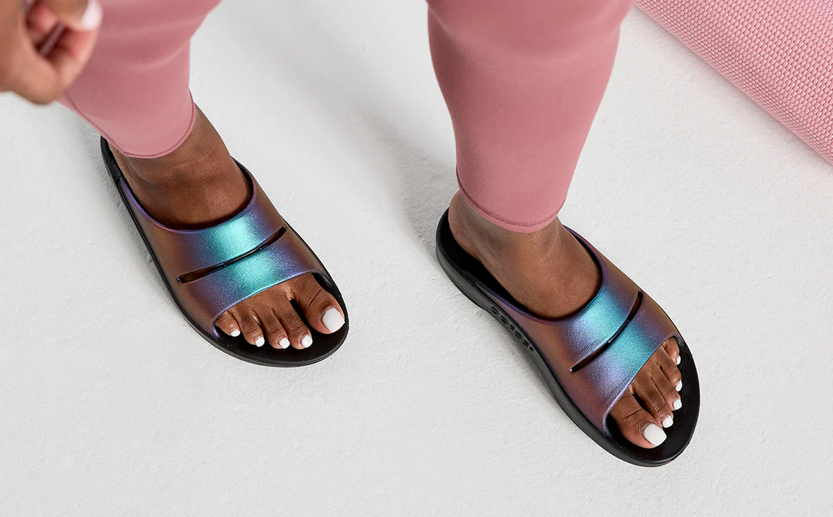 Women's OOahh Luxe Slide Sandal - Midnight Spectre (SALE) - Image 10